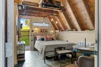 Tiny House at Wishing Creek - WiFi