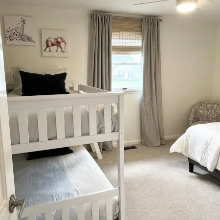 Pet Friendly Cottage Located Between the Ark & Creation Museum