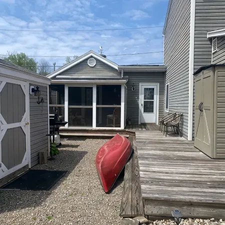 3 bedroom waterfront house with large yard and Gorgeous view of Braddocks Bay