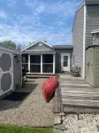 3 bedroom waterfront house with large yard and Gorgeous view of Braddocks Bay - 3-Star