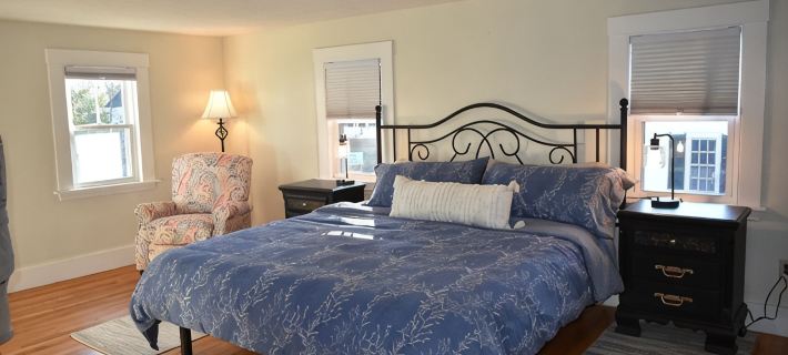 In-Town Kennebunk - Walk to Cafes/Restaurants/Shops, Beaches Minutes Away 케네벙크 호텔