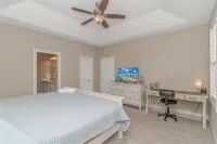 Private Beach Bungalow in Barefoot Resort, 4 golf courses, 2 pools & marina view - Holiday bungalows