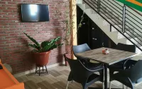Rumah Tidar Home Stay - balcony