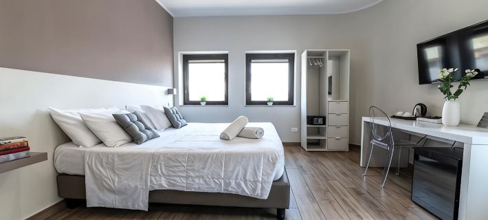 Ruggero Settimo - Room & Suite Hotels in Palermo