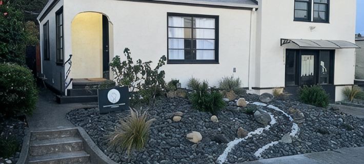 Henderson House Eureka.  Centrally located stylish home with all amenities. Ξενοδοχεία στην πόλη Eureka