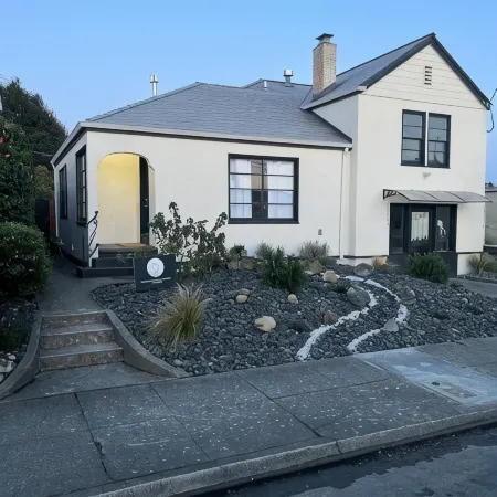 Henderson House Eureka.  Centrally located stylish home with all amenities.