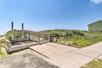 Ocean View, Pool & Easy Beach Access!