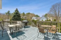 A historic treasure in Southern Maine, very unique and spacious - 3 ดาว