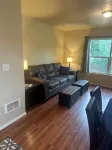 Charming 2-bedroom apartment with AC, WiFi in marvelous Missoula - 3-Star