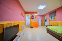 Gurye Seomjingang Panorama Pension - 3-Star