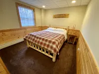 ADK Lake House Vacation, Cozy 5 Bedroom & 2 Bath - 3-Star