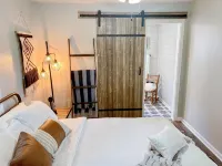 Cute Boho Country Bungalow in Central Franklin KY - Alojamientos