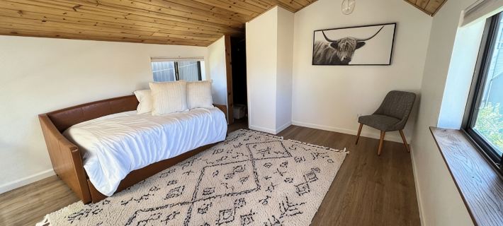 Modern Bungalow - Pet Friendly - Close to downtown Hotels in Gunnison