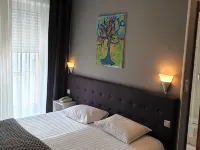 Yasha Hotel Отели рядом с достопримечательностью «Холлерих»