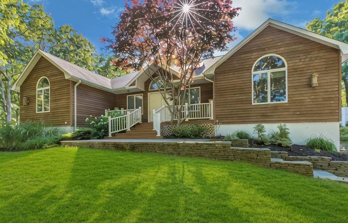 Hamptons - Pool & Private Tennis Court, Hot Tub, 2 Pickleball Courts