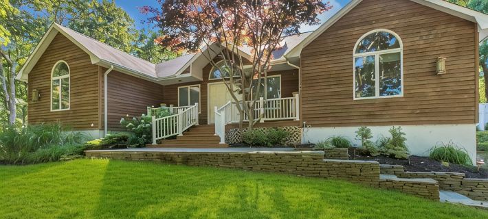 Hamptons - Pool & Private Tennis Court, Hot Tub, 2 Pickleball Courts Hotele w: Hampton Bays