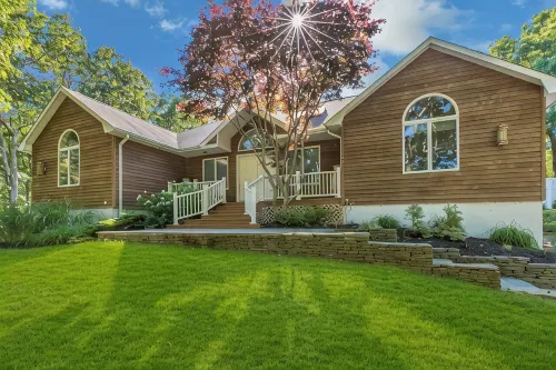 Hamptons - Pool & Private Tennis Court, Hot Tub, 2 Pickleball Courts - 3-Star