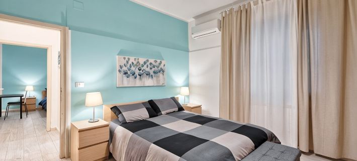 Large apartment between beach and city- With parking and private beach. Hotels in Chioggia