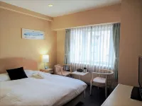 โรงแรมฮาร์เบอร์ โยโกสุกะ - ที่มีที่จอดรถ
