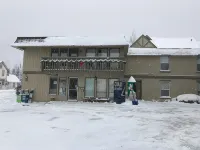 Snowshoe Motel - 2-Star