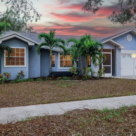 NEW~Sunset Cove Retreat~Heated Pool~Spa~Pool Table
