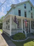 The Heart of Cape May on Historic Windsor Ave, 2 Blocks to Beach & Shopping! - 2-Star