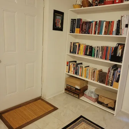 Two Bedroom Basement Only Home Near Uga - with Newly Renovated Floors!!