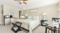 Private King Suite, Pool, Outdoor Shower,Coffee Bar,Fridge,Microwave, Beach - Apartment