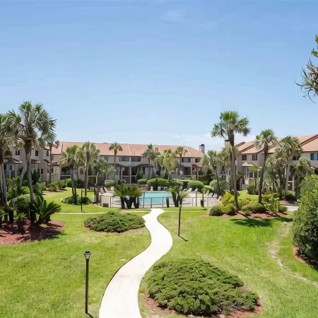 Beach Condo Newly Renovated