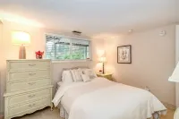 Spacious Fully Furnished Apartment on 4th Fairway   30 Day Min Stay after 1/1/26 - Bungalows