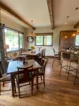 Summer Fun Home ! Zipline, Tramp, Firepit, Trails, Big Views, Kid & Pet Friendly - ジャグジー