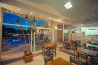 Adonis Hotel - 3-Star
