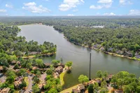 Lakefront Pinehurst Condo 2BD/2BA - Pools