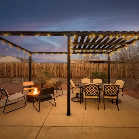 Modern & open 3 bed to explore Horseshoe Bend, Antelope Canyon & Lake Powell