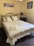 Perfect family retreat in the White Mts., Pool & Tennis Court, Dogs OK! - Wifi