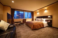 Fukui Hotel - parking