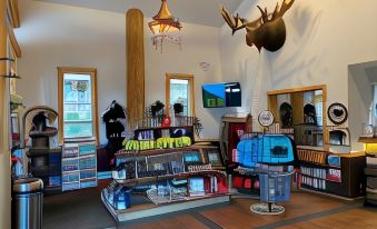 Moose Creek Lodge & Suites