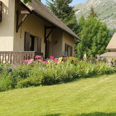 Chalet T6 confort proche Station