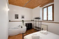 Oasis Apartment • Hot Tub & Parking - parking