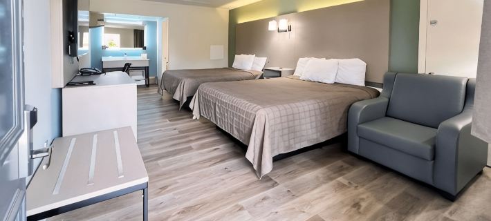 Quality Inn Hotels in Lancaster County