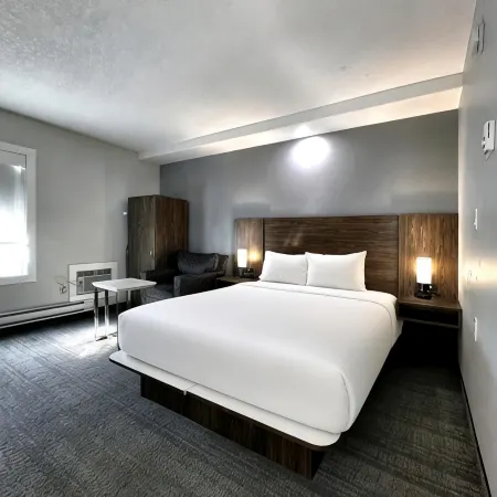 Travelodge by Wyndham Regina