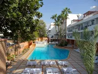 Hotel Kamal City Center - parking