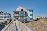 Oceanfront Seaside Stargazer+Hot Tub+Pets OK+Infinity Table+Beach Gear+4 Kings - 4-Star