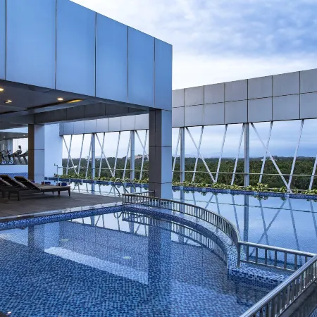 Kpm Tripenta Hotel