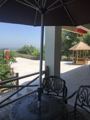 Wafangdian Yufeng Manor