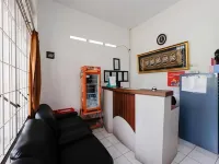 RedDoorz Near Moro Mall Purwokerto
