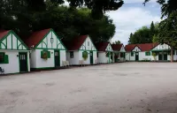 Chalet Motel Hotels near 1881 Courthouse Museum