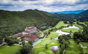 Alpine Golf Resort Chiang Mai