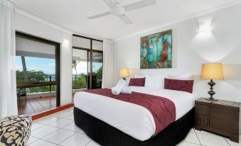 Roydon Beachfront Apartments