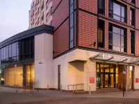 萊昂納多利茲酒店 鄰近利茲音樂學院的酒店